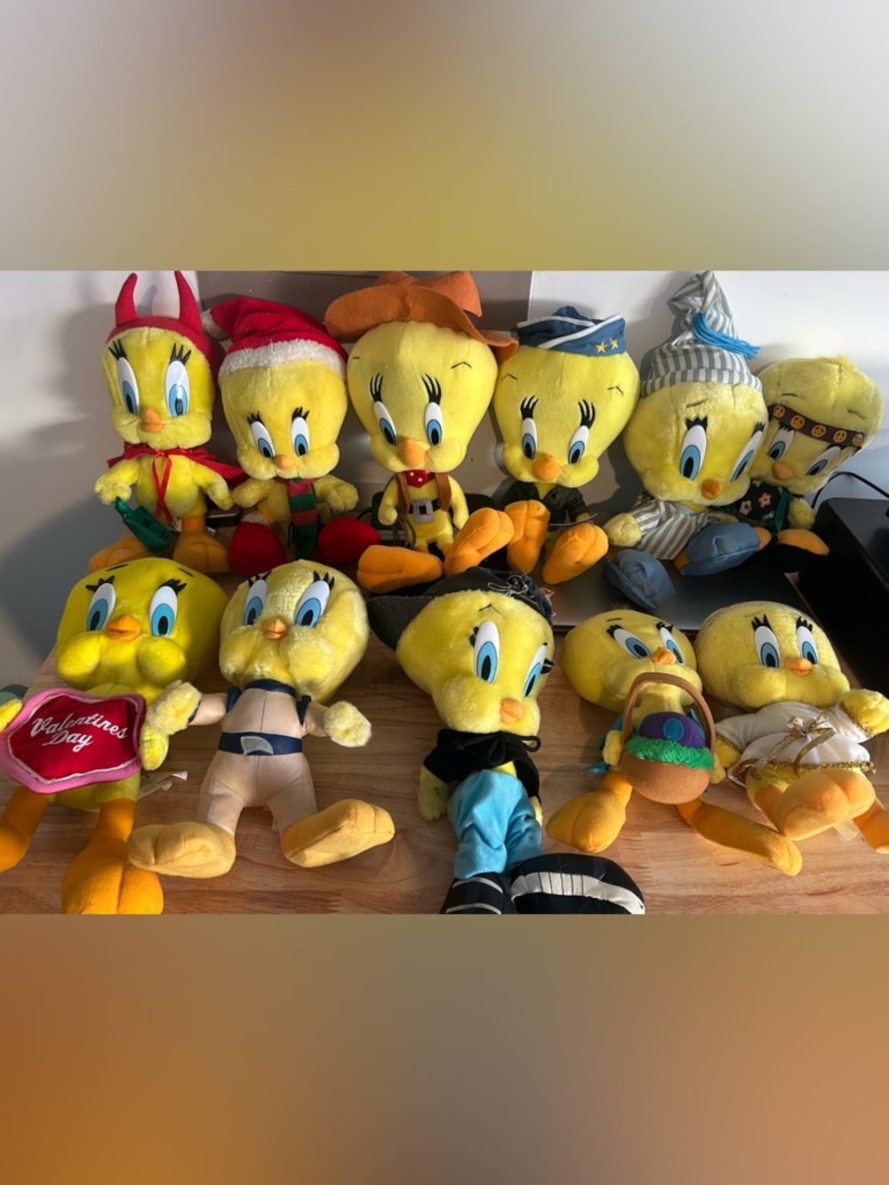 VTG Looney Tunes Tweety Bird Plush Lot (11) 90s/00s